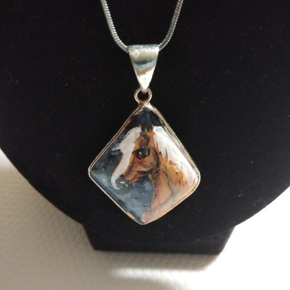 Jewelry - Hand painted horse Necklace
